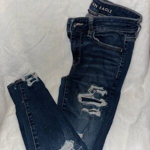 American Eagle Outfitters Women's Dark Blue Distressed Skinny Jeans